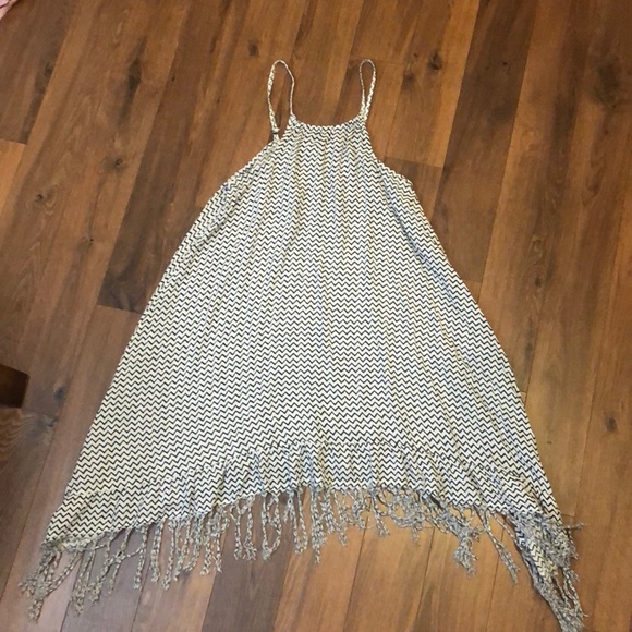 Billabong dress size M - Picture 4 of 8